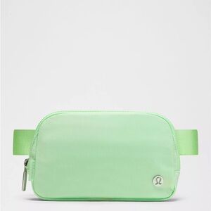 LULULEMON - SOLD OUT Citra Lime Everywhere Belt Bag 1L Knit Mesh - $38